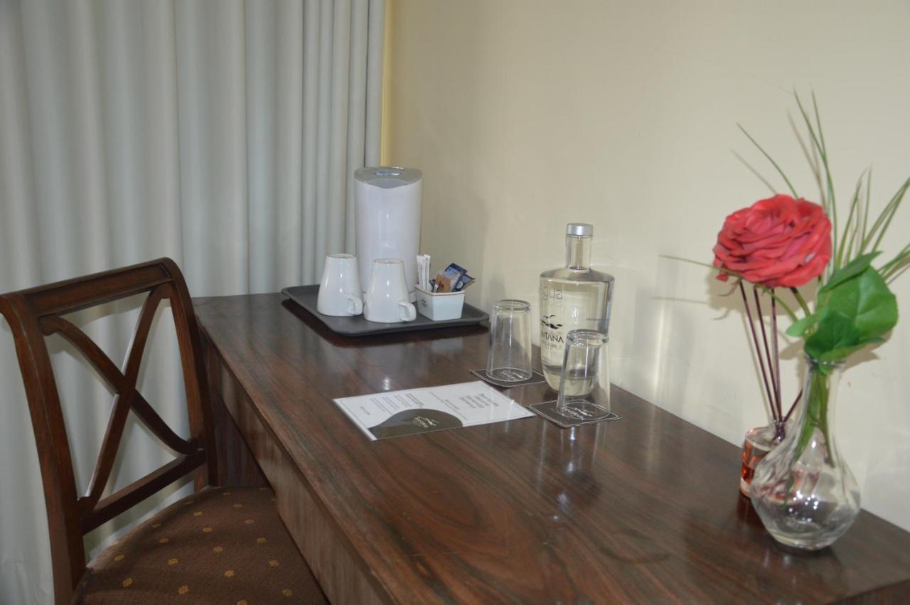 Santana Hotel & Spa 빌다도콘데 외부 사진